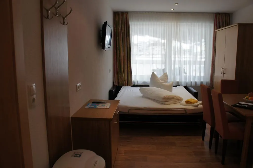 Alpinea Appartements Ischgl